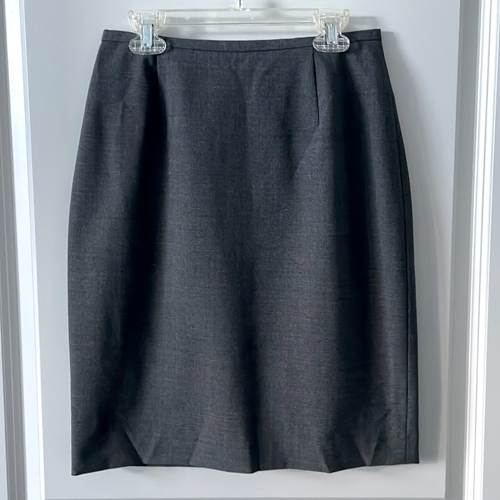 Ann Taylor Petite Pencil Skirt, Size 2P